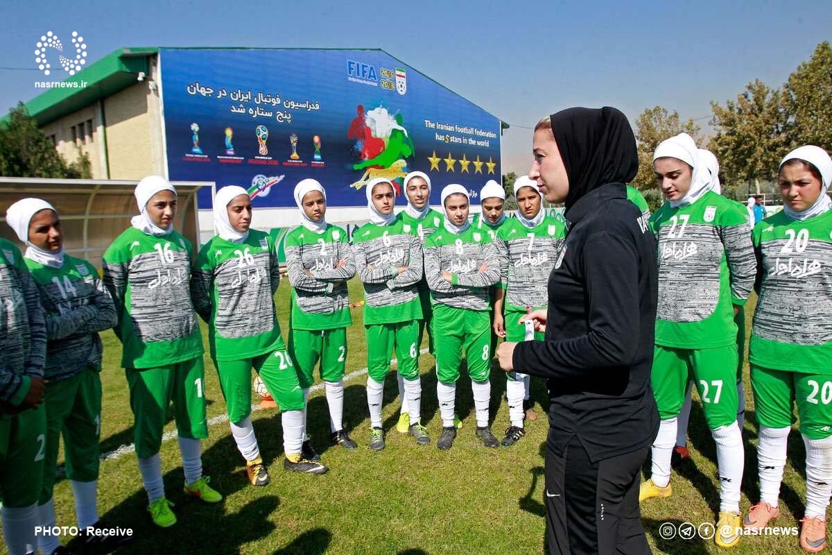 کتایون خسرویار، فوتبال دختران