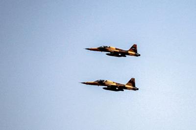 تمرین هوایی تیزپروازان ارتش/پرواز «کوثر» در آسمان تهران
