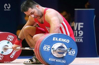 وزنه‌بردار ارومیه‌ای در راه رقابت‌های قهرمانی ۲۰۲۰ آسیا