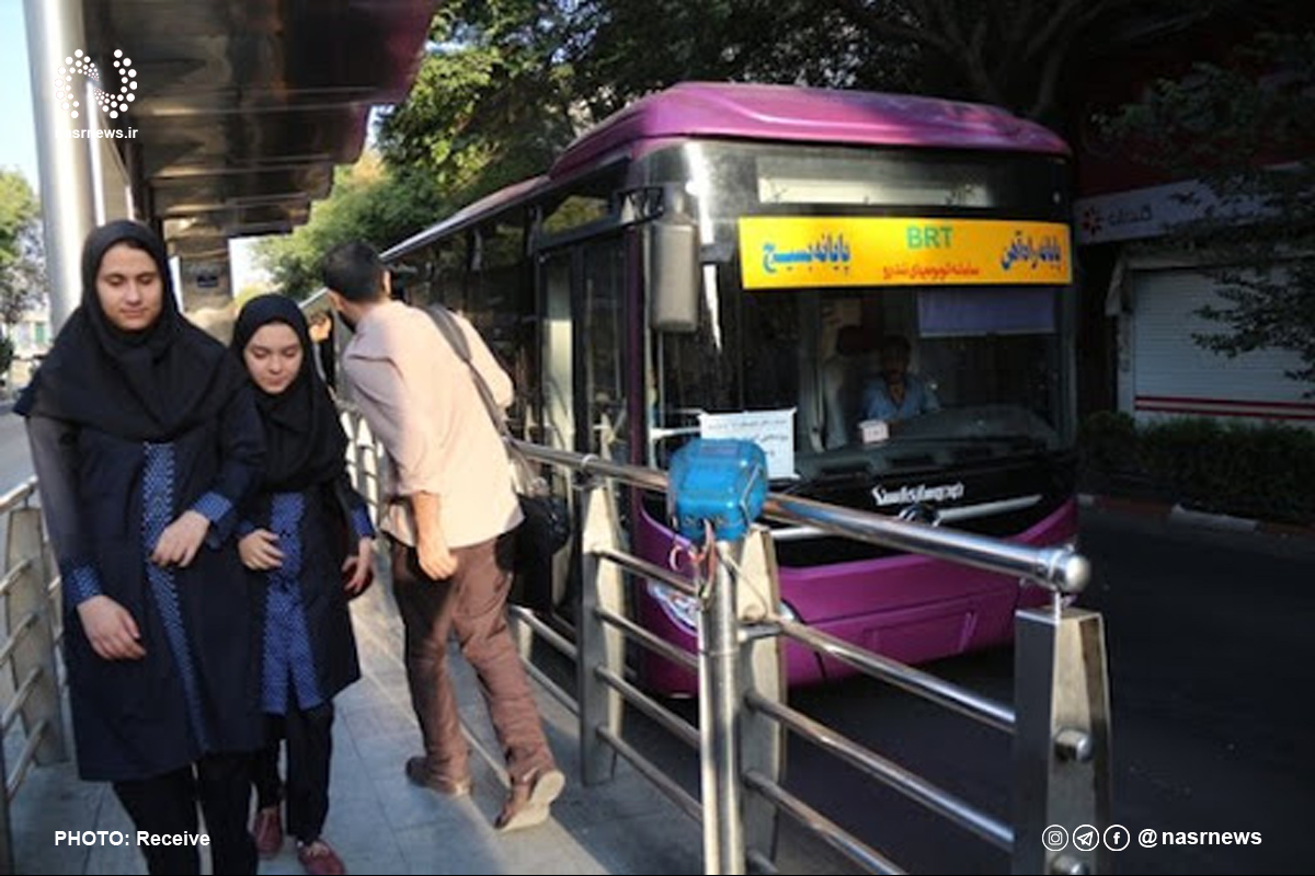 مسیرهای بی آر تی، اتوبوس BRT