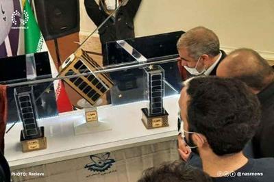 نخستین منظومه فضایی کشور و ماهواره «اروم ست» در ارومیه رونمایی شد