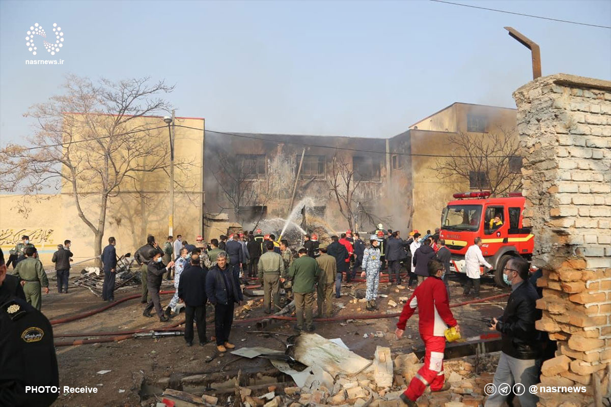 تصاویر | سقوط یک فروند هواپیمای جنگنده آموزشی در تبریز
