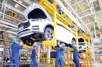 تامین ارز صنایع خودرو و قطعه‌ سازی در سال جاری