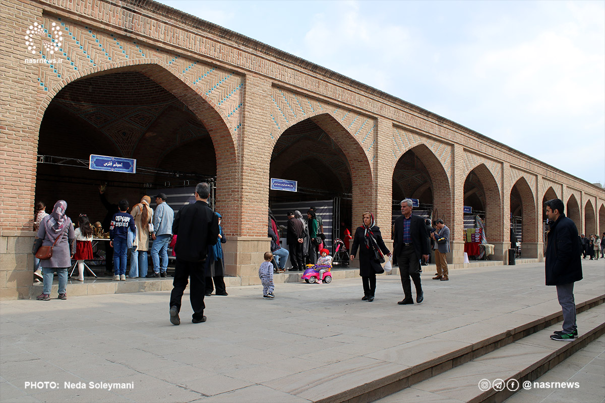 نمایشگاه صنایع دستی در مسجد کبود