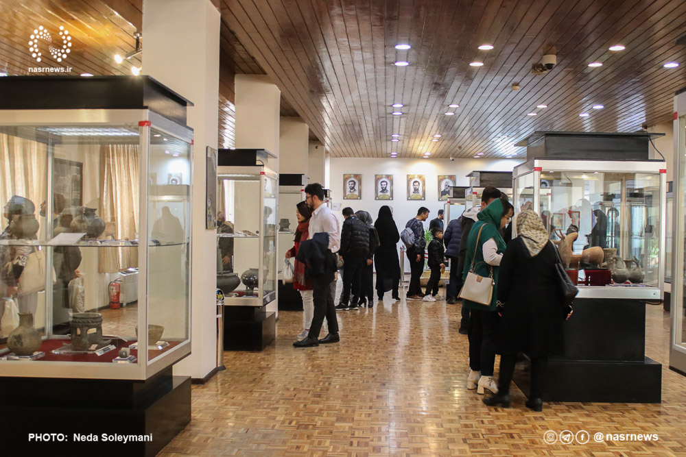 تصاویر | بازدید مسافران نوروزی از موزه آذربایجان 