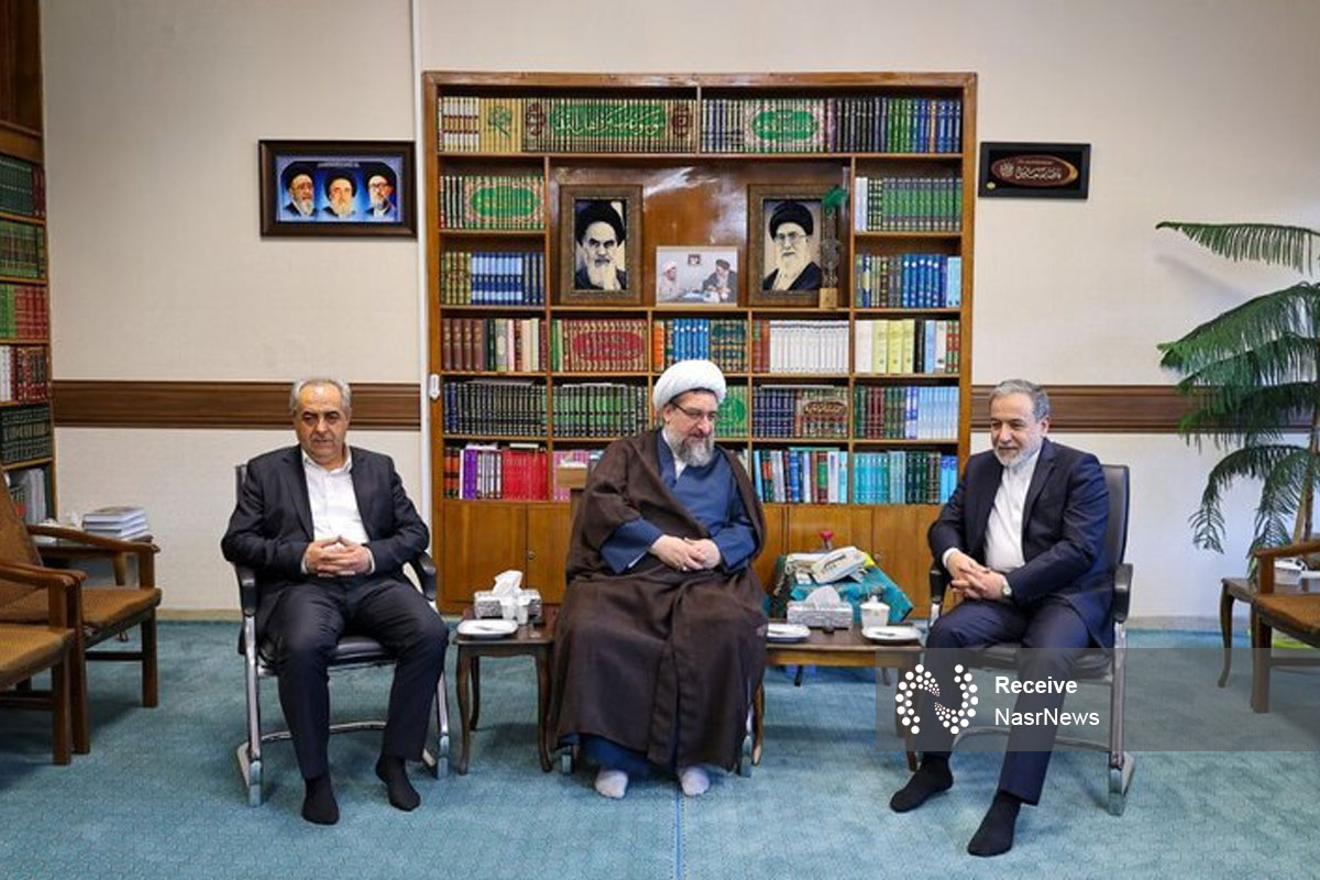 عراقچی به دیدار نماینده ولی فقیه در آذربایجان شرقی رفت