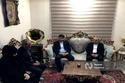 دیدار وزیر ارتباطات با خانواده شهید جنگ ۱۲ روزه