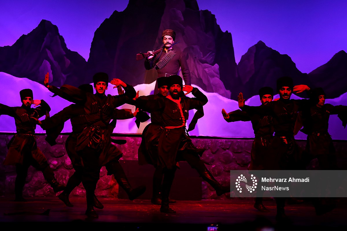 تصاویر | استقبال بی نظیر از  قاچاق نبی  در تبریز