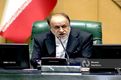 ملت ایران در برابر زیاده‌ خواهی‌ ها می‌ ایستد