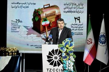 نیازمند بازتعریف الگوی تأمین مالی صادرات هستیم