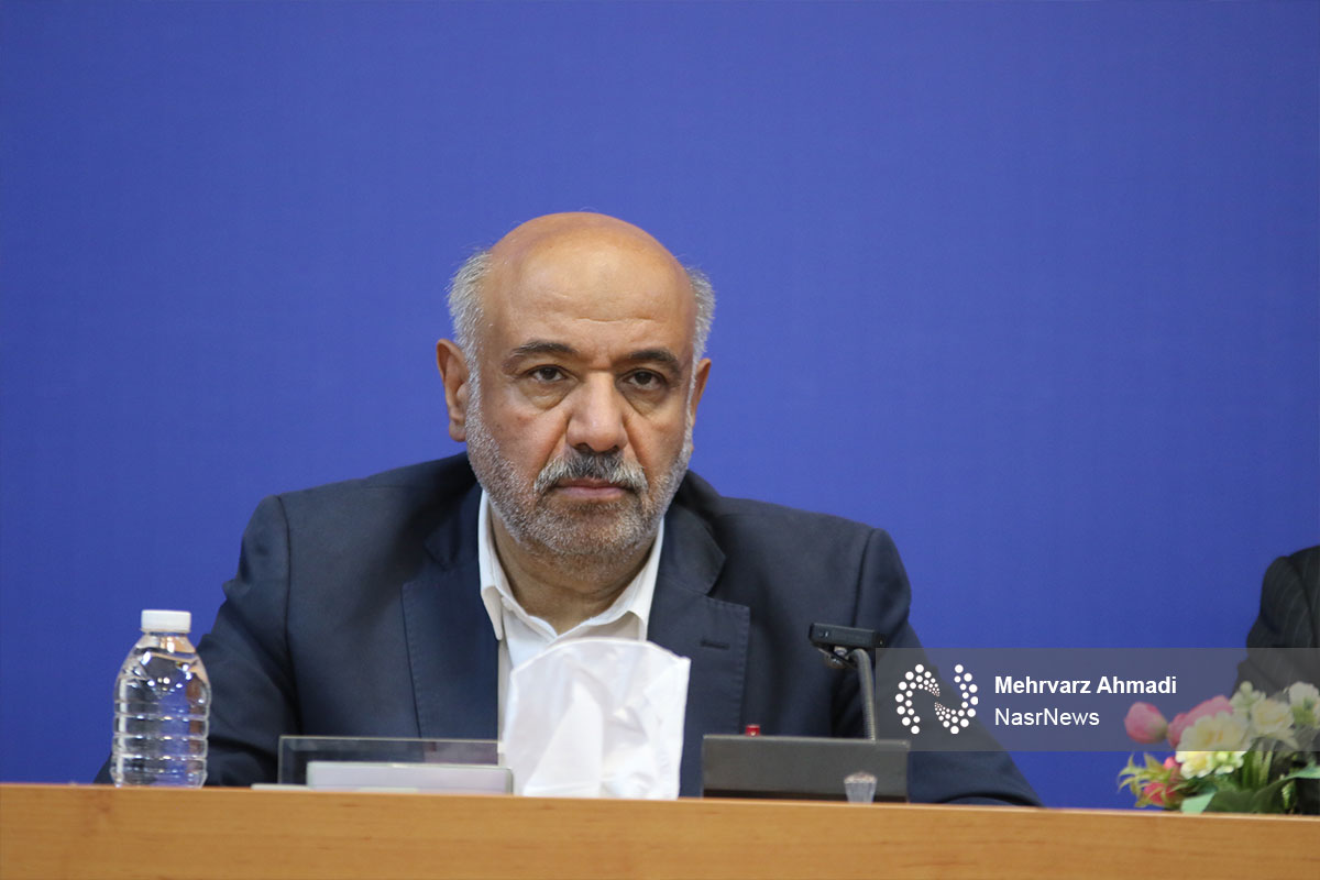 گسترش مشاغل سخت و زیان‌آور باید متوقف شود