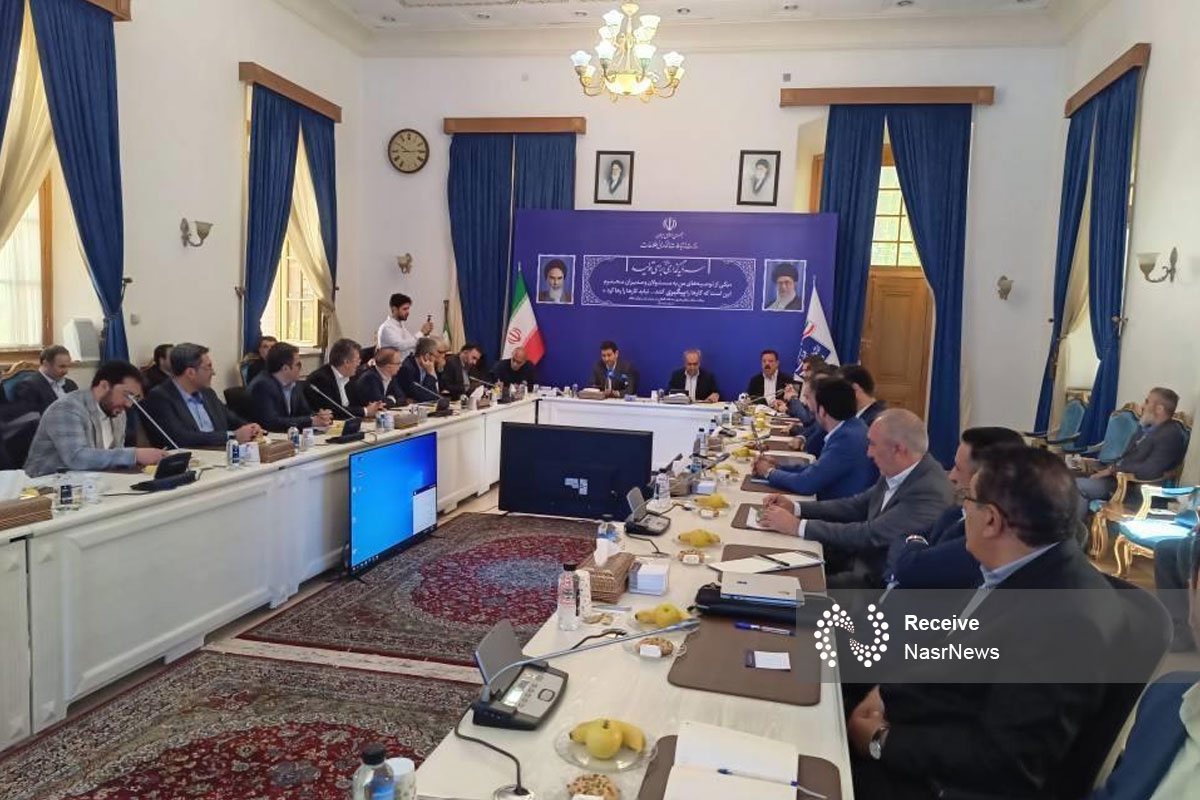 پیگیری طرح‌های ارتباطاتی استان آذربایجان شرقی با حضور وزیر ارتباطات و استاندار