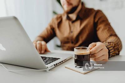 ۱۲ روش علمی برای رفع خواب آلودگی و افزایش انرژی بدون قهوه