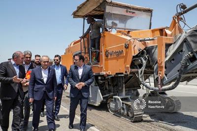 آغاز عملیات اجرایی طرح بهسازی و روکش آسفالت آزادراه تبریز- زنجان با حضور میدانی استاندار آذربایجان شرقی