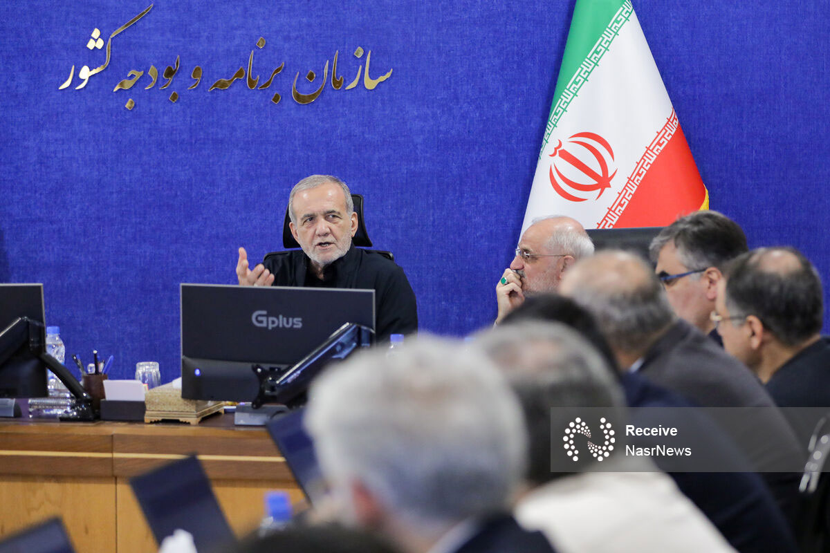  رئیس جمهور: بودجه طوری تدوین شود که حمایت بیشتری از اقشار محروم صورت پذیرد