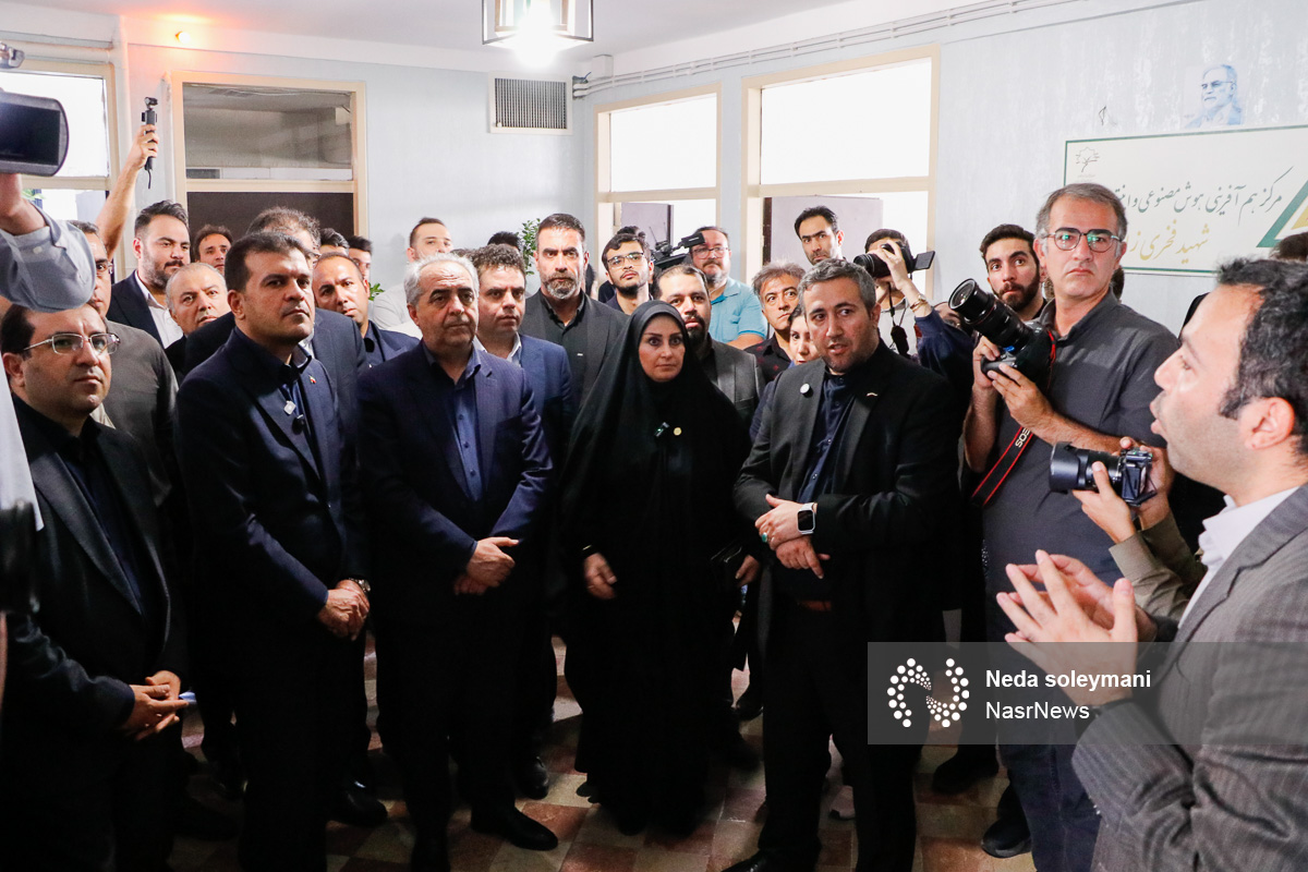 گامی نوین در توسعه فناوری های آینده؛ مرکز نوآوری  هوش مصنوعی تبریز آغاز به کار کرد