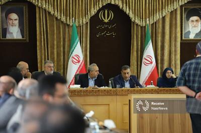 حضور استاندار آذربایجان شرقی در جلسه کارگروه ملی کاهش آلودگی هوا