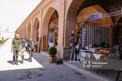 تصاویر | جلوه‌ گری هنرهای اصیل ایرانی در قلب تبریز؛ نمایشگاه صنایع‌ دستی در «گؤی مچید»
