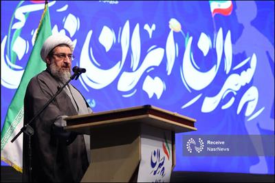 علم بدون دین، انسان‌ساز نیست