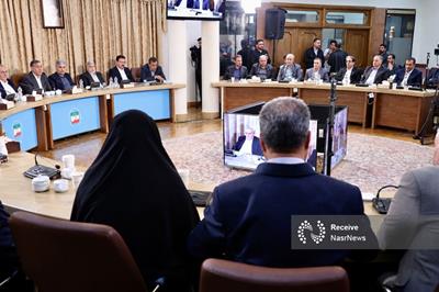 مطالبه توجه بیشتر به منزلت فرهنگیان و کیفیت آموزش در نشست معاون اجرایی رییس جمهور در تبریز