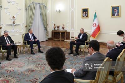 پزشکیان در دیدار وزیر خارجه روسیه: ایران هیچ اختلاف بنیادینی با کشورهای منطقه ندارد