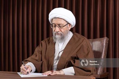 آملی لاریجانی: دشمنان ایران جز با زبان قدرت دست از جنایت برنمی‌دارند