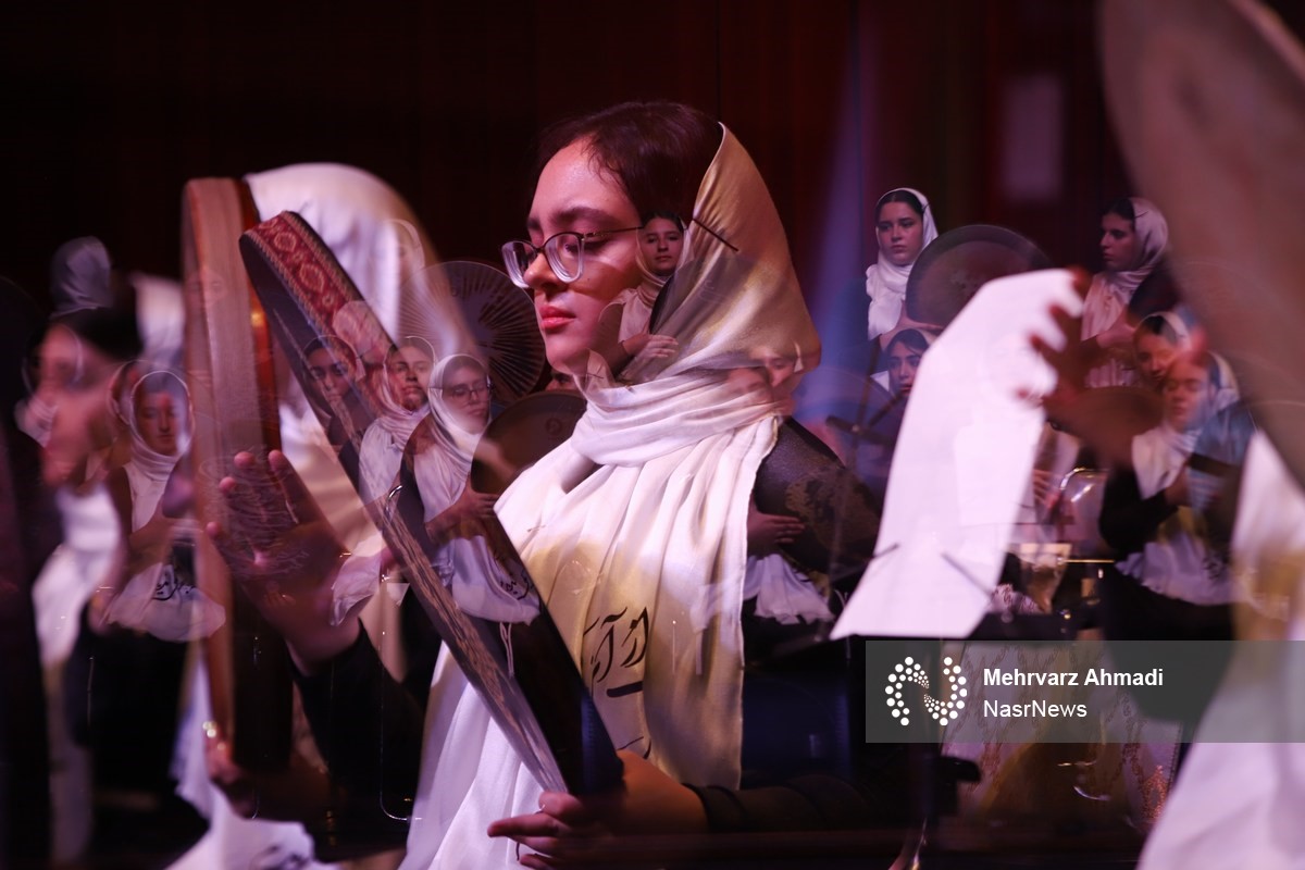 تصاویر | کنسرت کارگاهی گروه دف نوازان سماع در تبریز