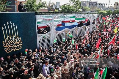 آیین تشییع پیکر رهبر شهید قبل از ساعت ۱۷ به پایان می‌رسد