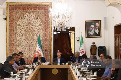 طرح چالش‌های صنعت لوازم خانگی استان در نشست مشترک کمیسیون صنایع و انرژی اتاق تبریز با انجمن لوازم خانگی