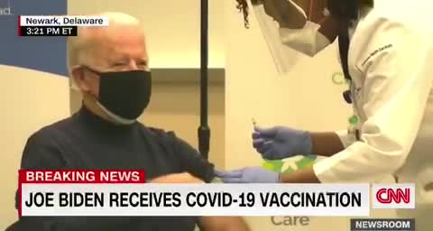 فیلم | فیلمی از تزریق واکسن کرونا به جو بایدن